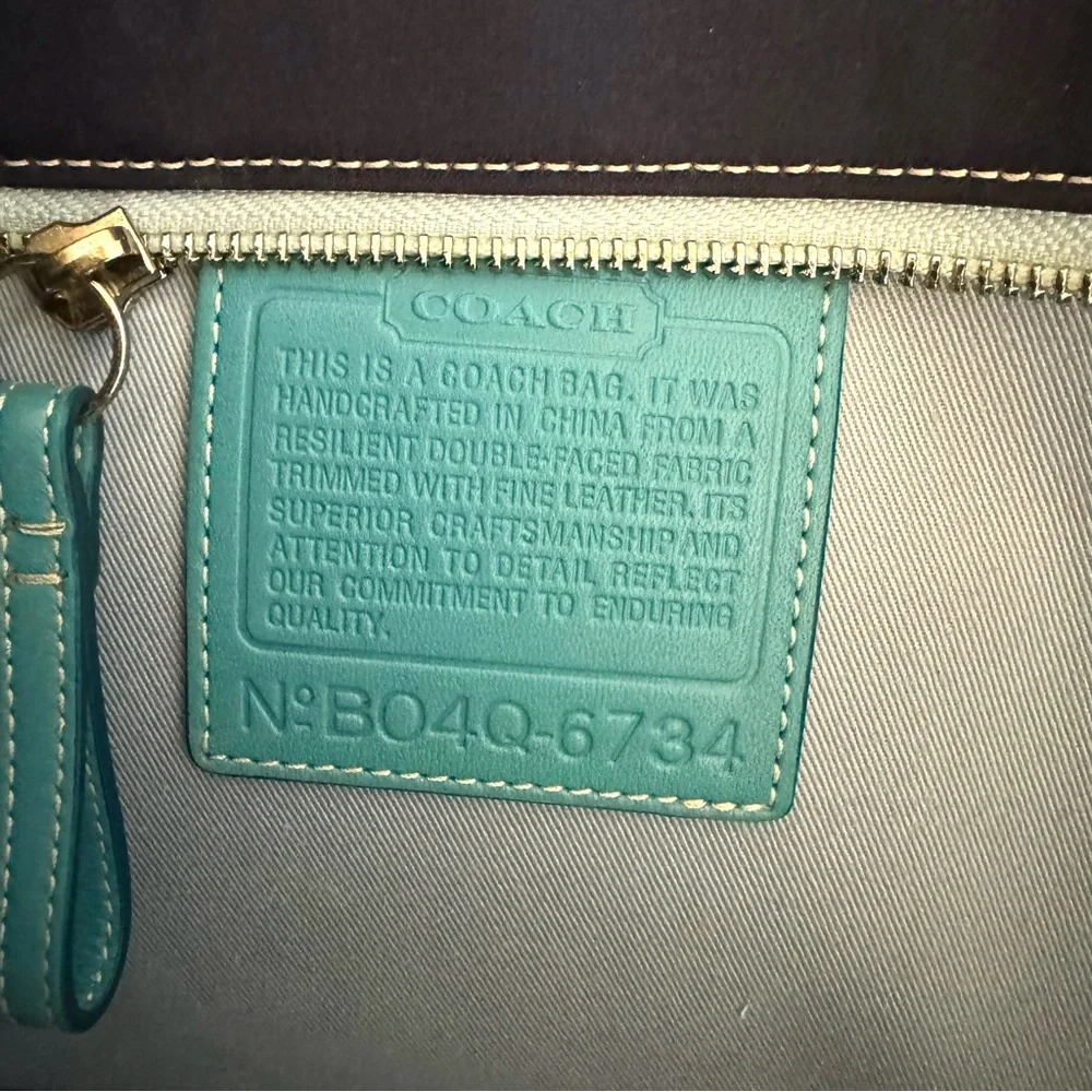 Coach hampton navy